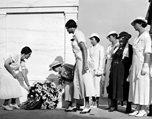 Oxfords: Daughters of the American Revolution honor ?