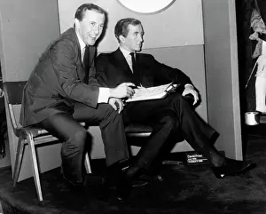 Forecast: David Frost with Tussaud's waxwork of himself