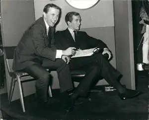 Forecast: David Frost with Tussaud's waxwork of himself