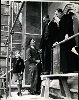 Corbel: David Hardy, sculptor of gargoyles and corbels