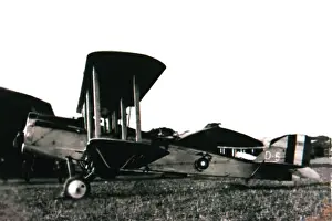 Frene: Dayton-Wright built DH 4 of US Marines Squadron D is se