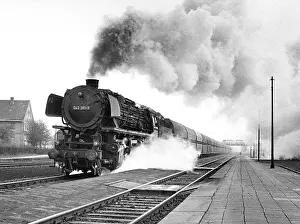Deutsche: DB locomotive 043 381-3