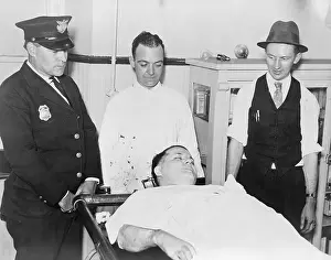 Purvis: Dead body of Charles Pretty Boy Floyd ?