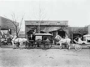 Hearse: Death - funeral - occupations - undertaker - hearse