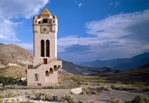 Chimes: Death Valley Ranch Chimes Tower, Death ?