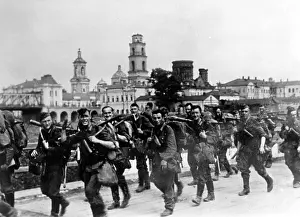 Conclusion: The decampment of the last motorized infantry regiment