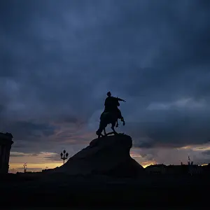 Etienne: Decembrists Square in Leningrad, 1984