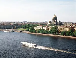 Senate: Decembrists Square in Leningrad, 1985
