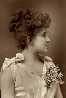 Buttonhole: Decima Moore - English actress and singer (soprano)