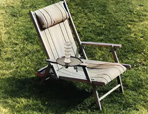 Barnaby (colourised): DECKCHAIR TRAY