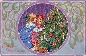 Decking: Decking the Christmas tree, 1910