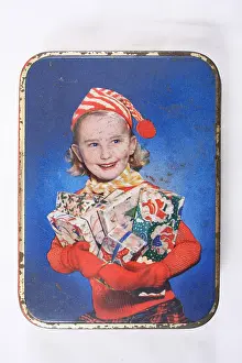 Carton: Decorated Christmas sweet tin