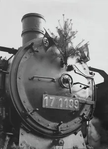 Decorate: Decorated locomotive in Germany, 1936