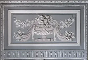 Bourre: Decoration, Chateau du Plessis-Bourre, Ecuille