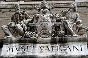 Papal: Decoration. Exit door. Vatican Museums