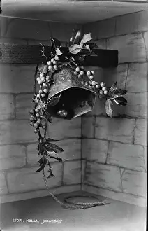 Rustic: Decorative Bell with Holly