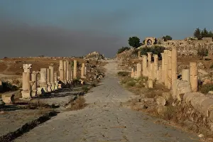 Colonnaded: Decumanus Maximus, Umm Qais, Jordan