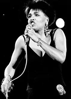 Bridgewater: Dee Dee Bridgewater