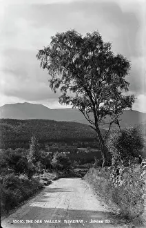 Braemar: The Dee Valley, Braemar