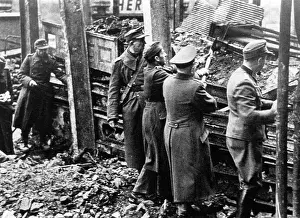 Defending: DEFENDING BERLIN