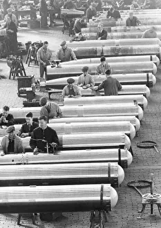 Torpedoes: Defense industry in Great Britain, 1940s