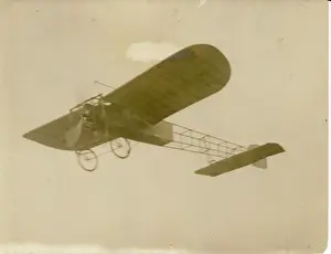 Doncaster: Delagrange's Bleriot monoplane