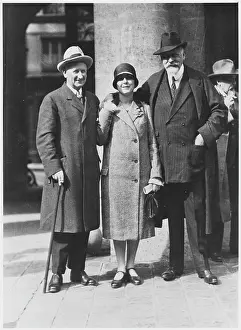 Notzing: DELEGATES PARIS 1927