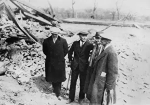 Damages: A delegation of the League of Nations when visiting the batt