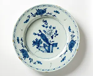 Tin Glazed: Delftware plate