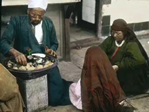 Peddlers: Delicacy seller