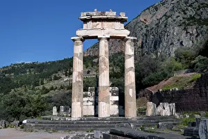 Tholos: Delphi, Greece