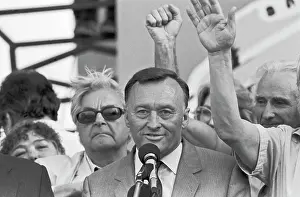 Lyubimov: Democratic rally in Moscow, 1990