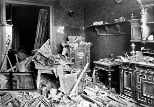 Bombings: Demolished flat in Frankfurt, 1918