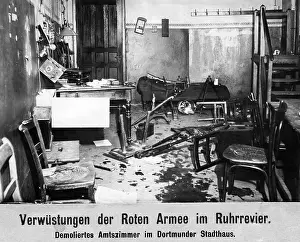 Vandalism: Demolished study in Dortmund City Hall, 1920