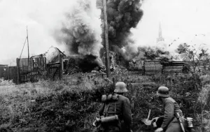 Grossdeutschland: Demolition of buildings in the Memel bridgehead, 1944