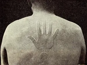 Demonic: DEMONIC HANDPRINT