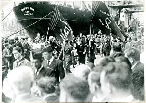 Demonstartion Welcoming Russian Ship