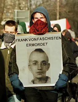 1990er: Demonstrant mit Bottcher-Foto