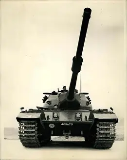 Bovington: Demonstration of Conqueror tank, Bovington, Dorset