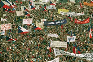 Authoritarian: Demonstration - general strike - Wenceslas Square