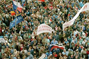 Authoritarian: Demonstration - general strike - Wenceslas Square