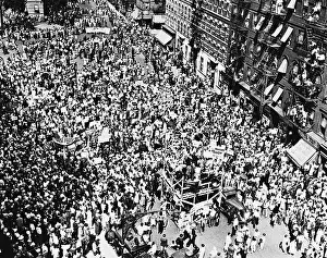 Threatening: Demonstration in Harlem, 1935
