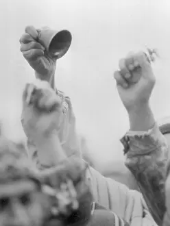 Symbolize: Demonstration - keys - bells - Letna