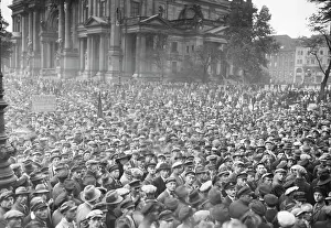 Lustgarten: Demonstration of the KPD, 1932
