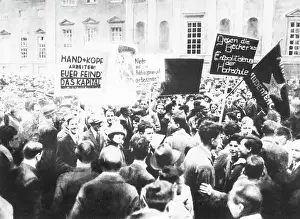 Becker: Demonstration of the KPD in Berlin, 1929