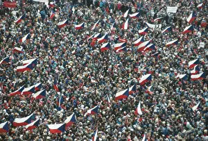 Letna: Demonstration - Letna plain - flags