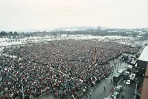 Letna: Demonstration - Letna plain - Prague - general view