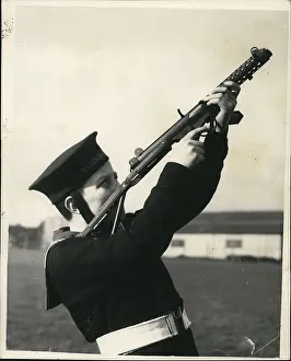 Hornchurch: Demonstration of new British sub-machine gun, Dagenham