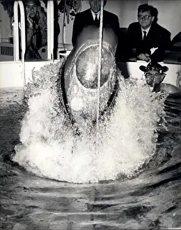 Absolute: Demonstration of new submarine escape technique