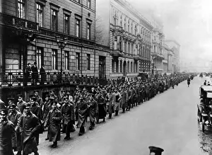 Ncos: Demonstration of non-commissioned officers, 1918